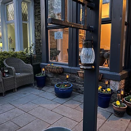 Autumn Leaves Guest House Уиндермер Екстериор снимка