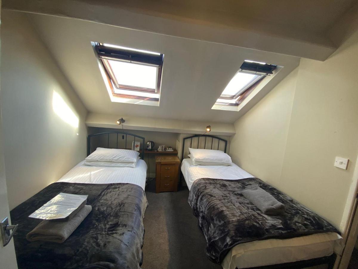 Autumn Leaves Guest House Уиндермер Екстериор снимка