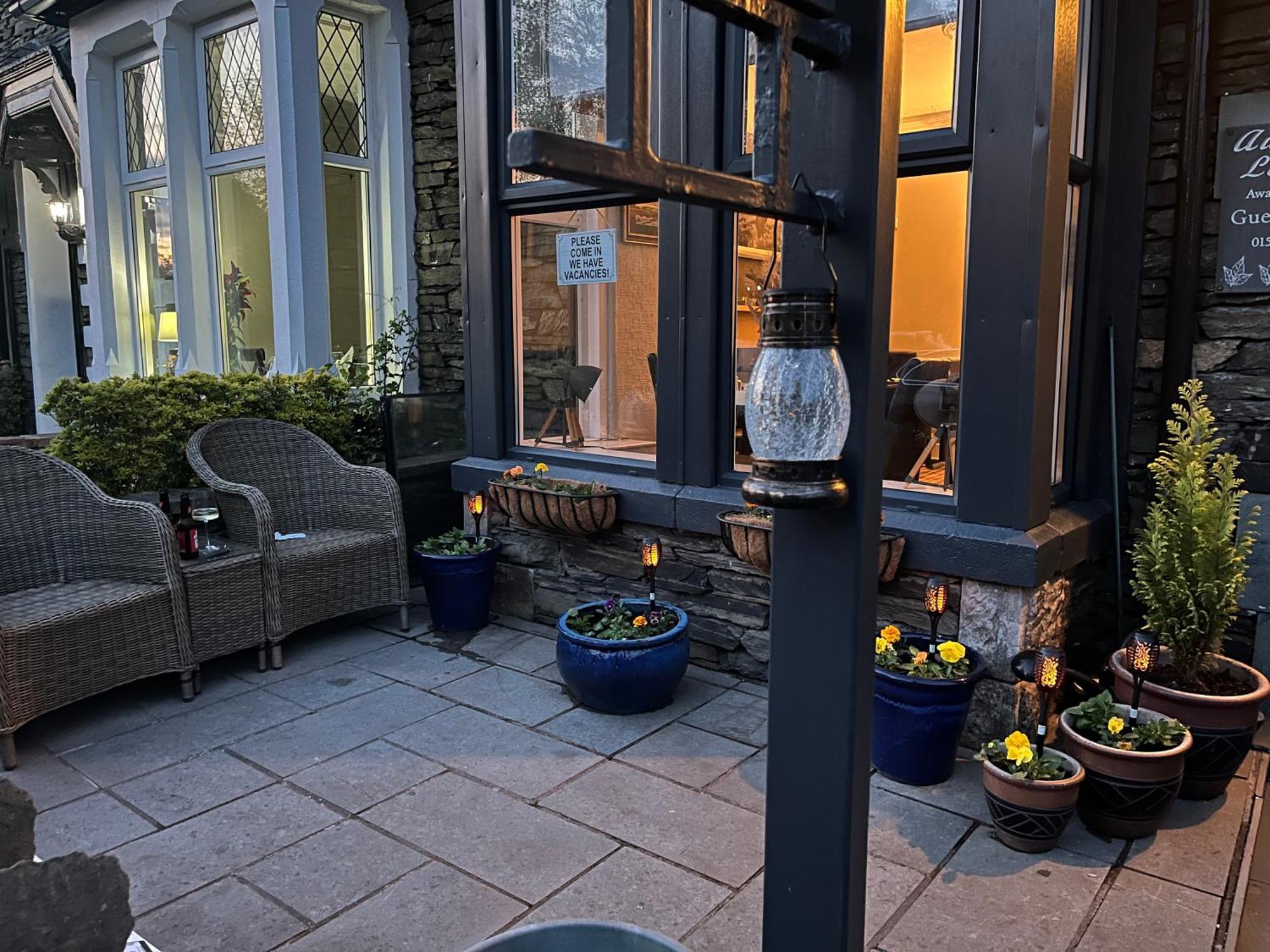 Autumn Leaves Guest House Уиндермер Екстериор снимка